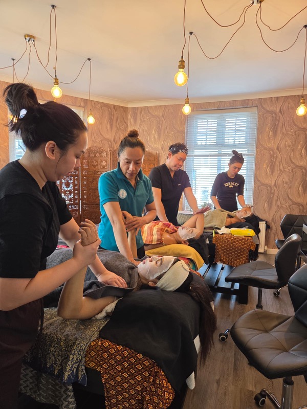 Facial massage practical training